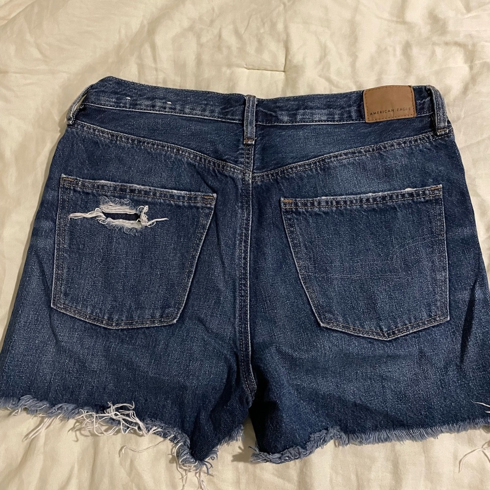 American Eagle mom shorts